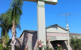 Apache Inn